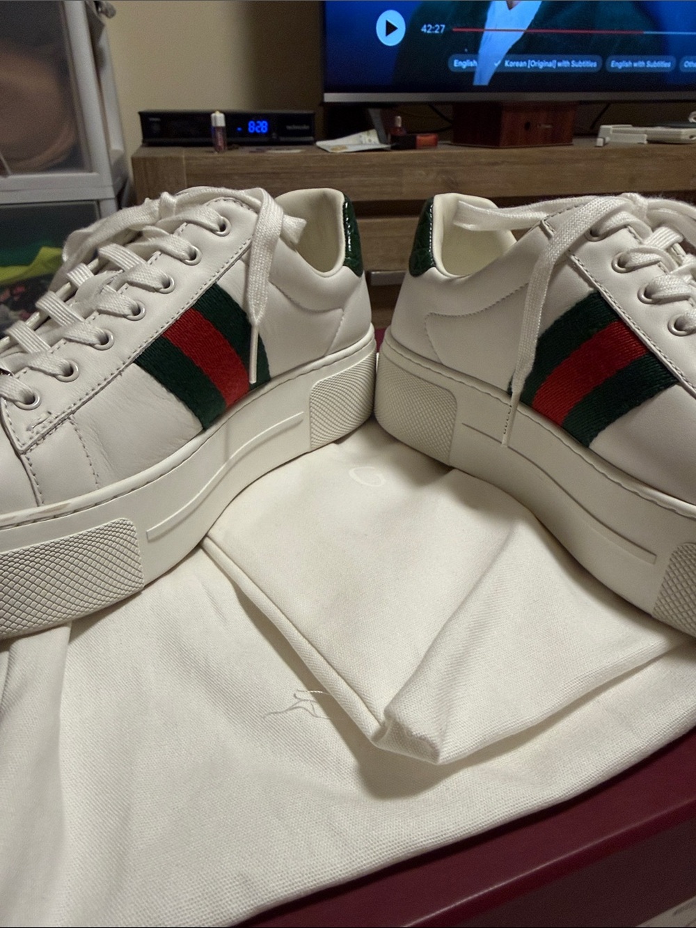 Gucci White Leather Platform Sneakers with Green & Red Stripe - Picture 6 of 7